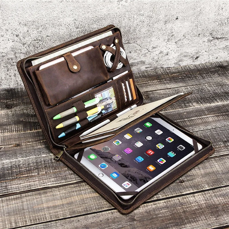 Tech Accessories For Ipad - กระเป๋าหนังใส่แท็บเล็ตสำหรับ Apple iPad พร้อมช่องใส่ปากกาแบบซิป สายดาต้า และอุปกรณ์เสริมสำหรับโทรศัพท์มือถือ